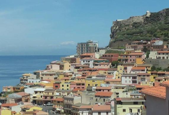La Terrazza Di Archimede Bed & Breakfast Castelsardo Dış mekan fotoğraf